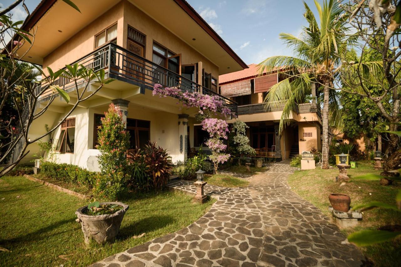 Banyualit Spa 'N Resort Lovina Экстерьер фото