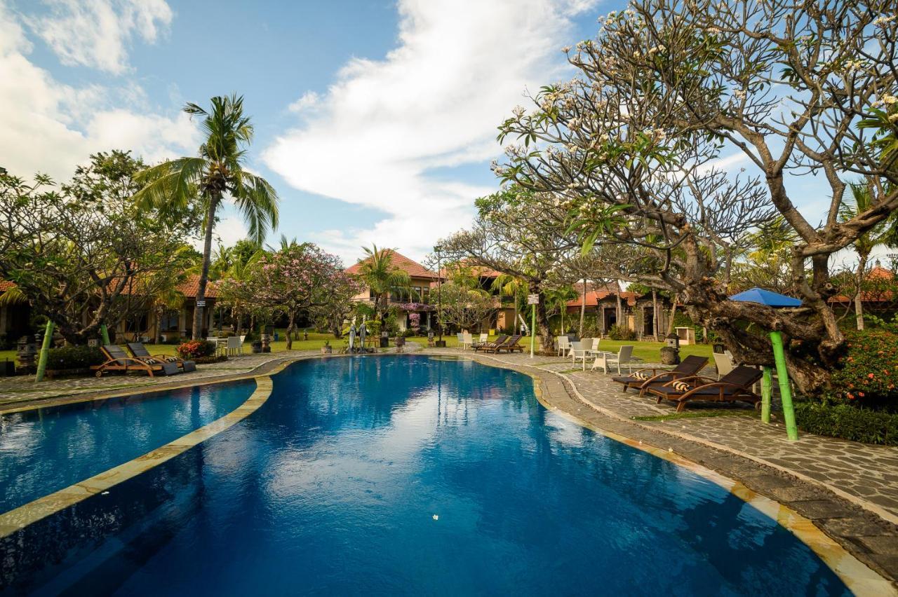 Banyualit Spa 'N Resort Lovina Экстерьер фото