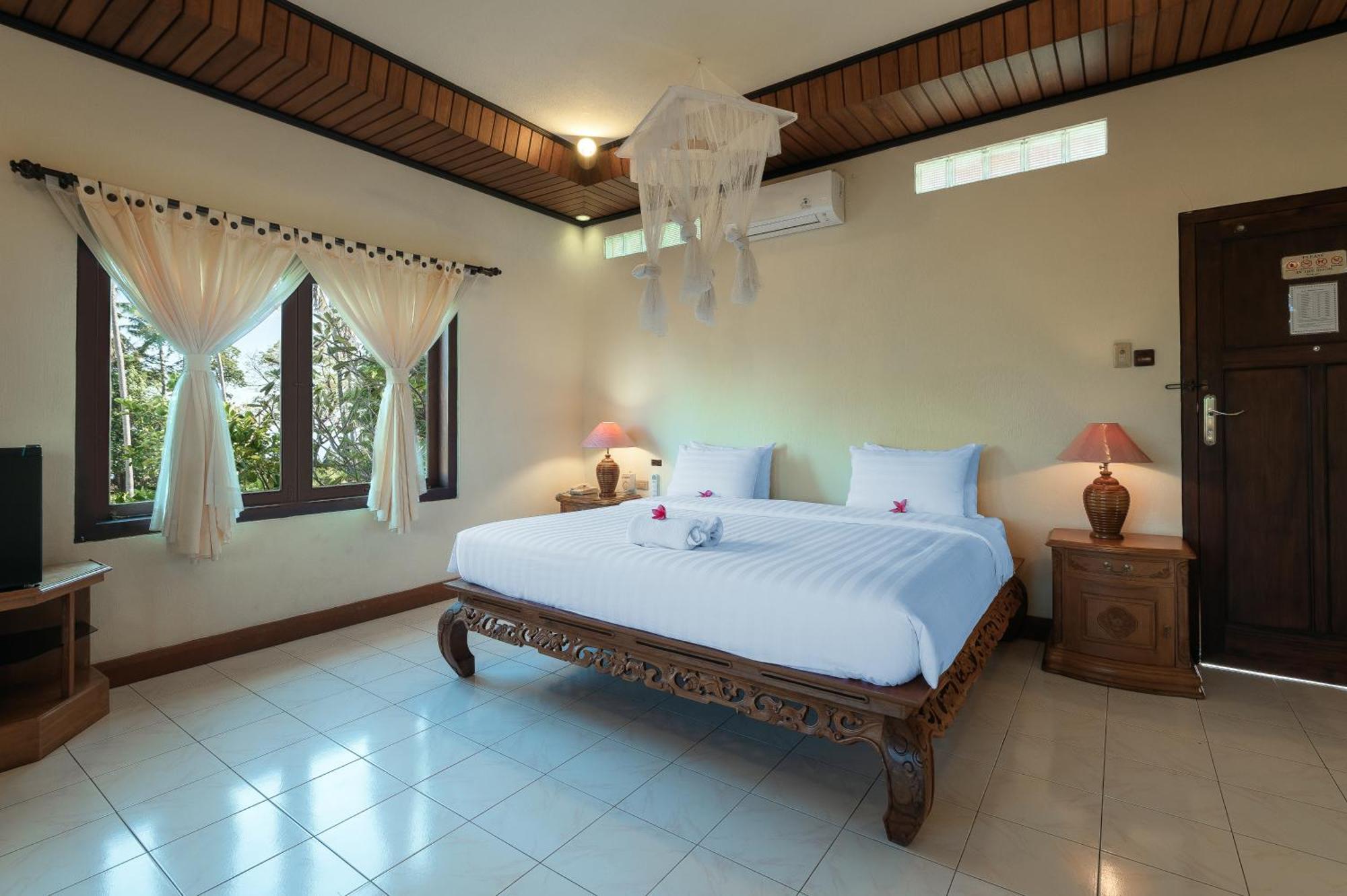 Banyualit Spa 'N Resort Lovina Экстерьер фото