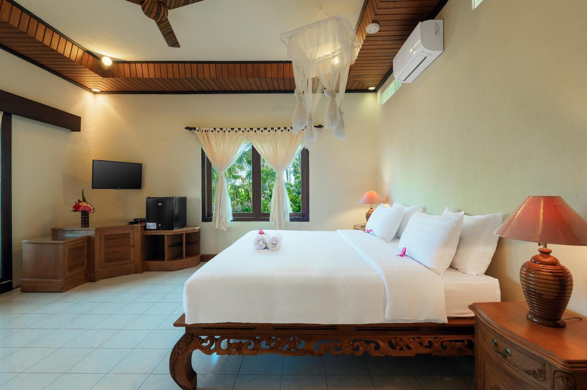 Banyualit Spa 'N Resort Lovina Экстерьер фото