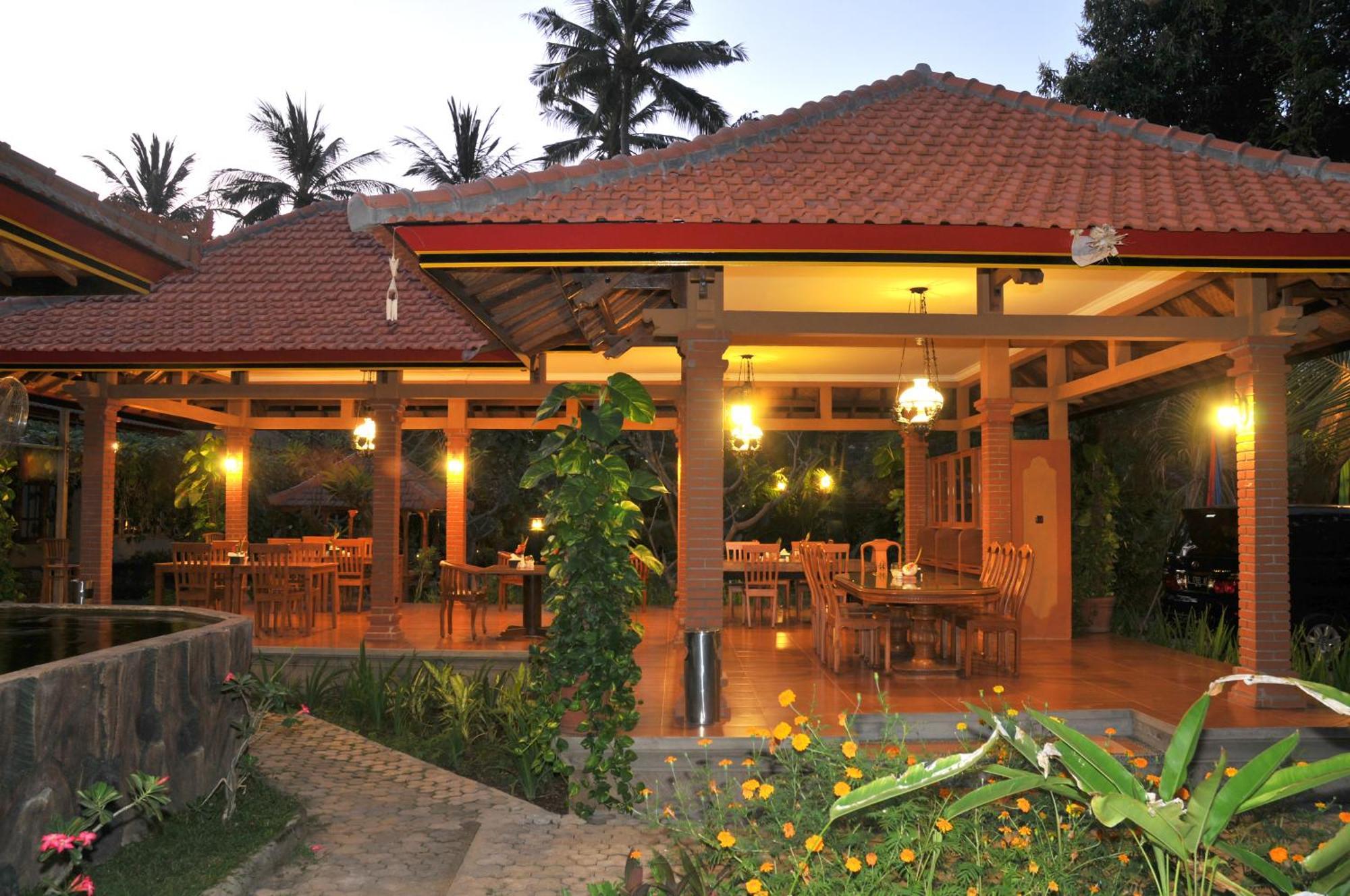 Banyualit Spa 'N Resort Lovina Экстерьер фото