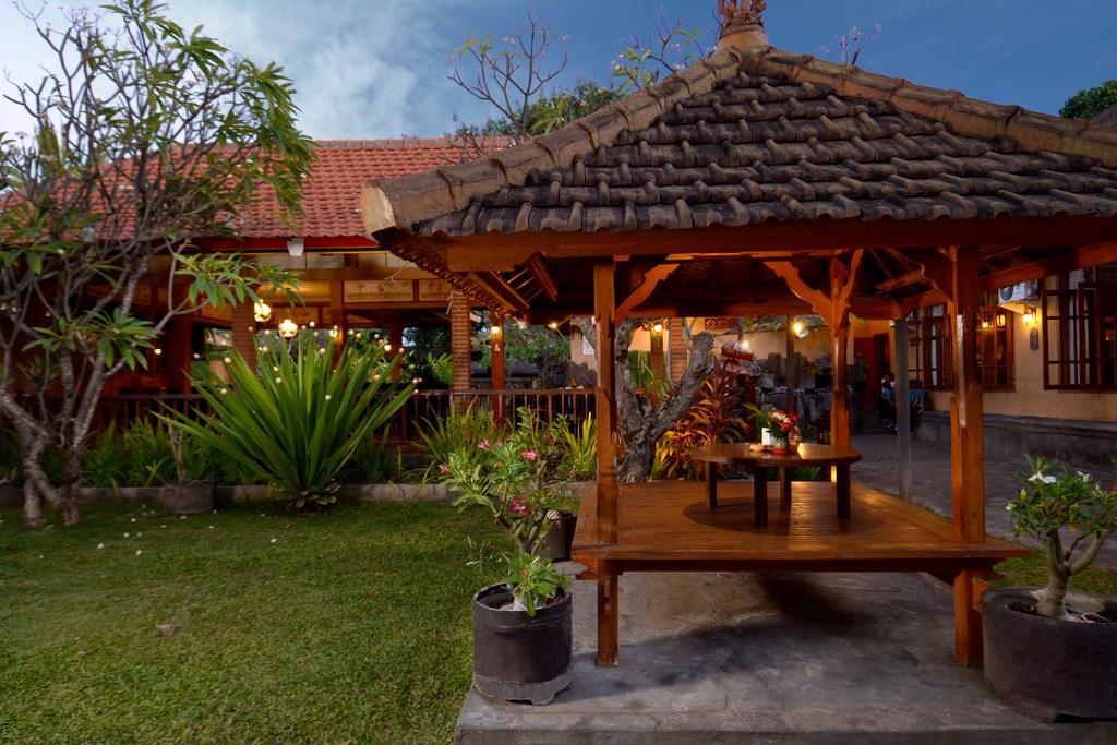 Banyualit Spa 'N Resort Lovina Экстерьер фото